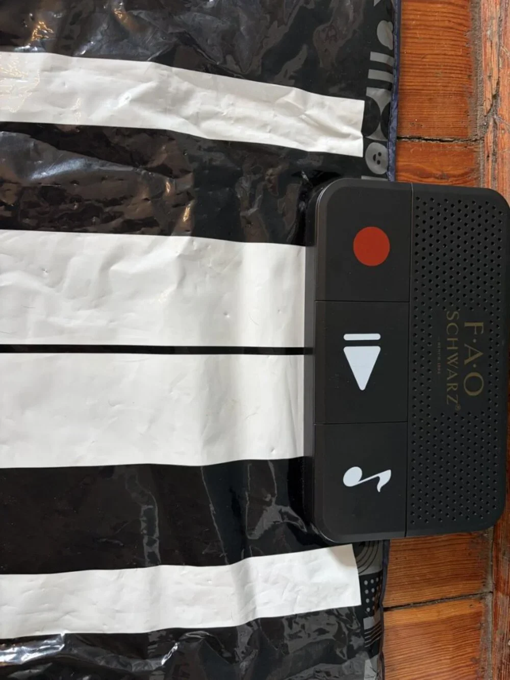 FAO Schwarz Giant 69